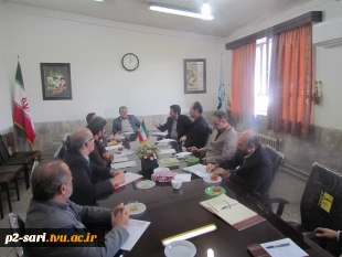 گزارش تصویری جلسه روسای ادرات مرکز با حضور ریاست محترم دانشکده 5