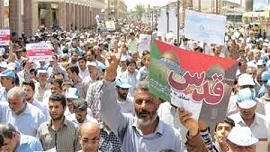 امام خمینی: باید همه به پا خیزیم و اسراییل را نابود کنیم. 2