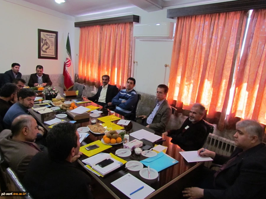 گردهمایی و هم‌اندیشی مدیران هنرستان های شرق استان مازندران  با آموزشکده فنی شماره 2 ساری 3