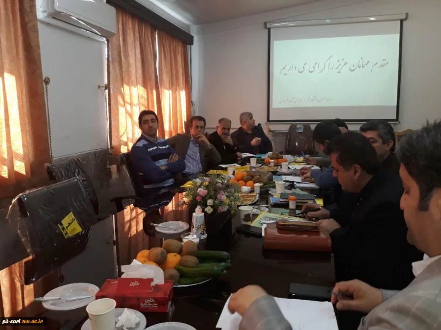 گردهمایی و هم‌اندیشی مدیران هنرستان های شرق استان مازندران  با آموزشکده فنی شماره 2 ساری 6
