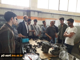 بازدید دانشجویان مکانیک خودرو از نمایندگی بخش 3