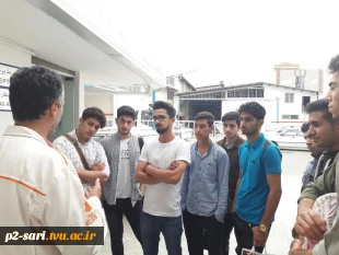 بازدید دانشجویان مکانیک خودرو از نمایندگی بخش 5