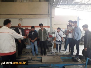 بازدید دانشجویان مکانیک خودرو از نمایندگی بخش 7