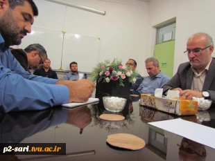 جلسه شورای اداری دانشکده 5